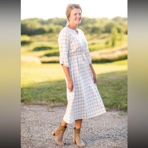 Taupe Windowpane Tie-Waist Dress